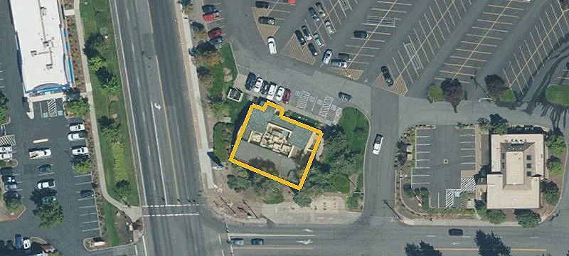 30 Bnd Riv Mall Ave