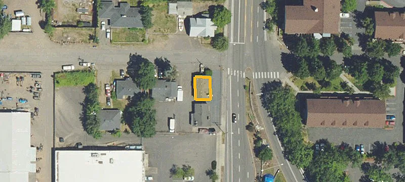 307 102nd Ave