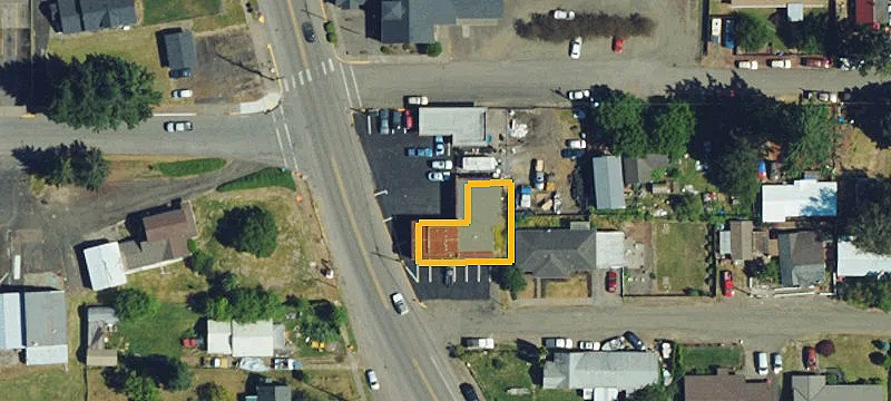 452 Main St