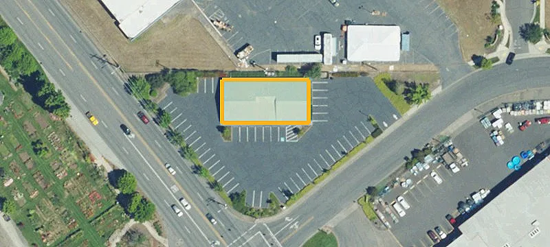 2495 Pacific Hwy