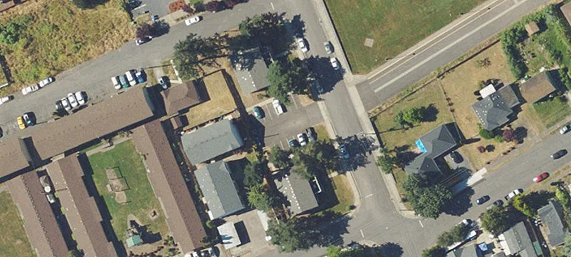 805 Gerth NW Ave