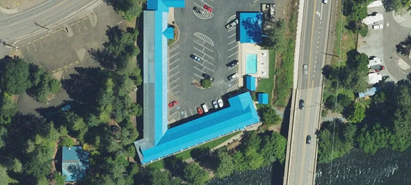 7800 Rogue Riv Dr