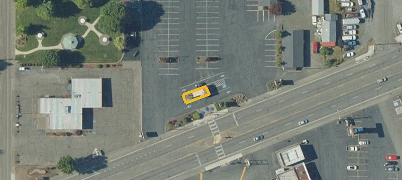 141 Douglas Blvd