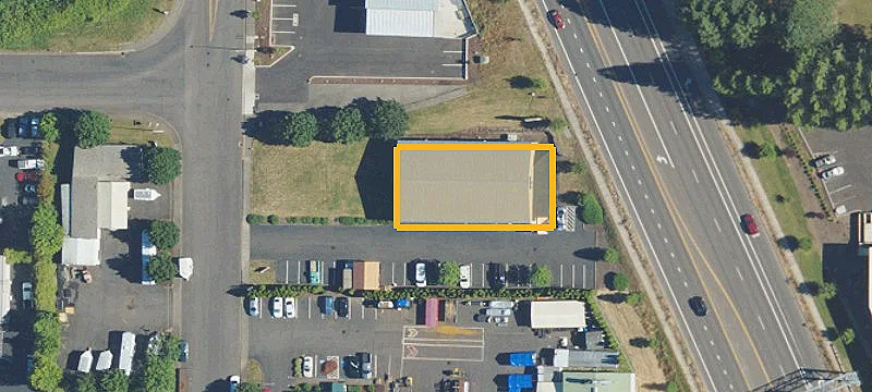 900 Industrial Pkwy