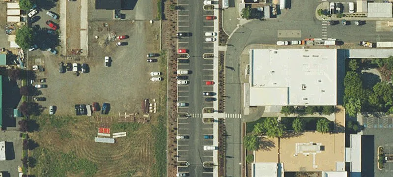 707 Un Ave