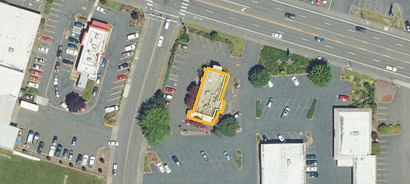 520 Burnside Rd