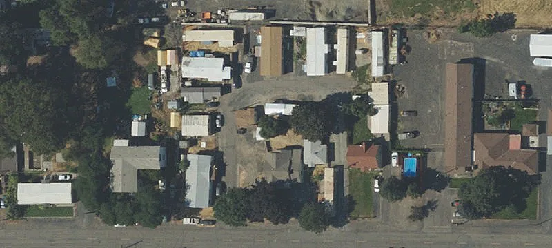 2903 Riverside Ave