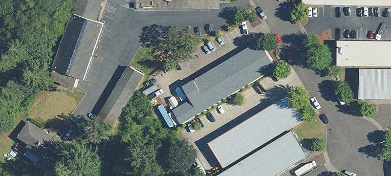 1045 Industrial Pkwy