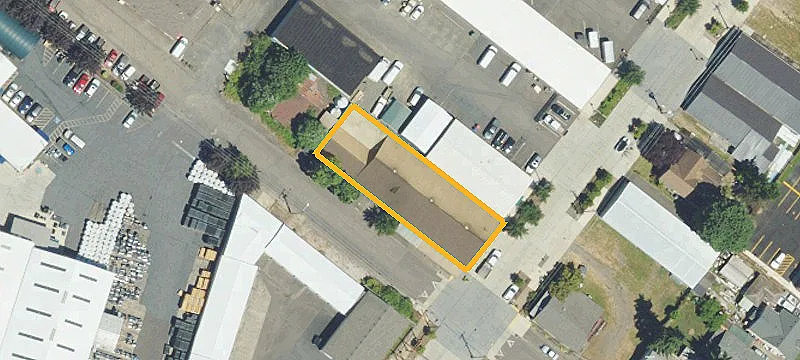 1011 Alpine Ave