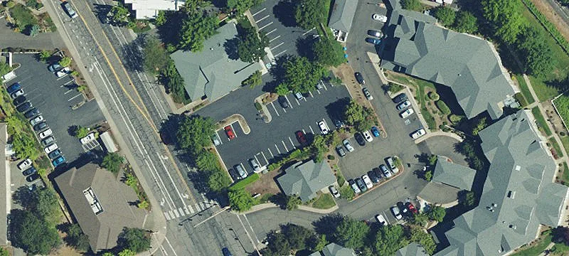 588 Main St