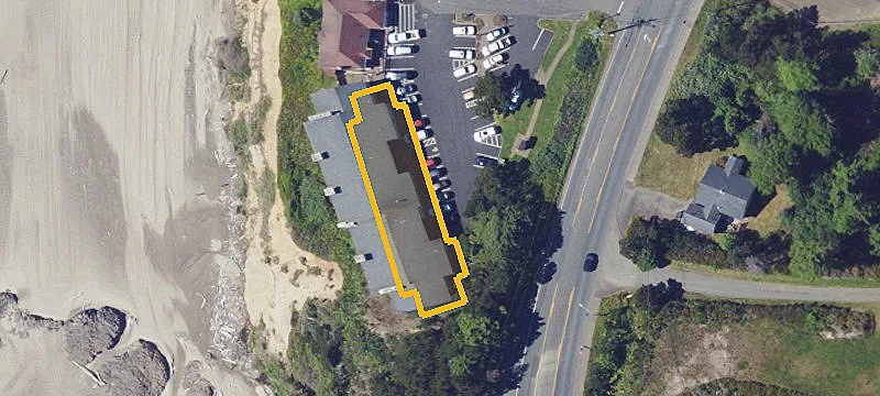 3913 Hwy 101