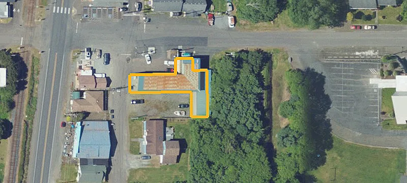 228 3rd Ave