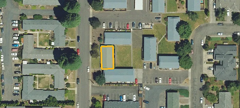 200 Uglow St, Unit 10