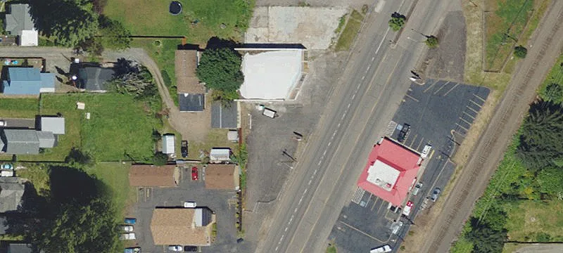733 Hwy 99th S