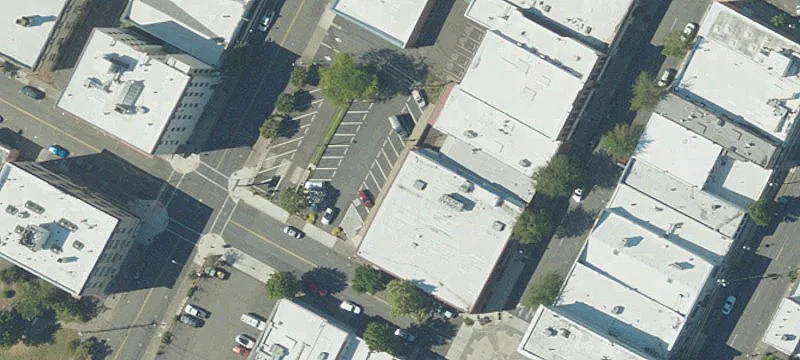 662 Jackson St