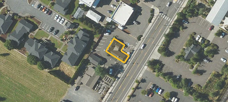 760 Hwy 99w