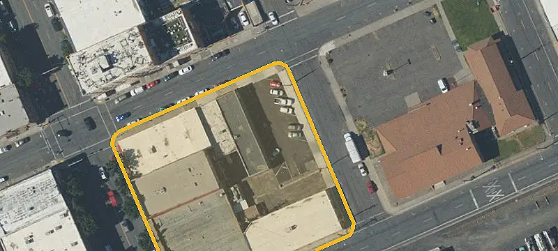 32 Emigrant Ave