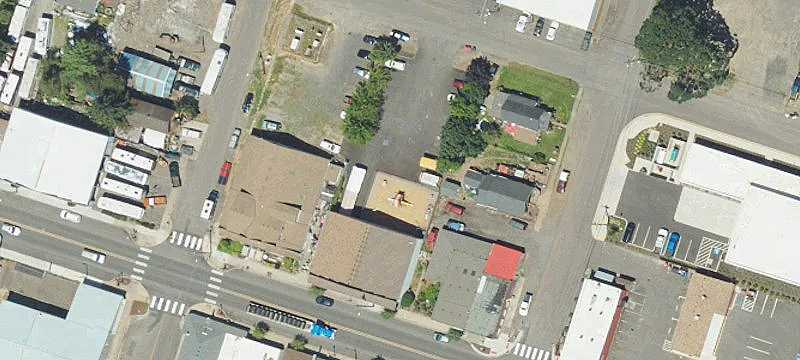 344 3rd St