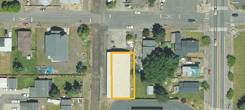 121 6th St
