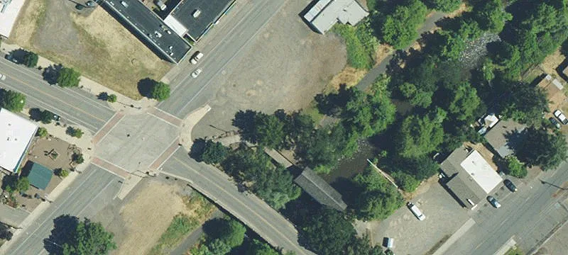 104 Royal Ave