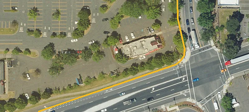 2575 Hwy 99w
