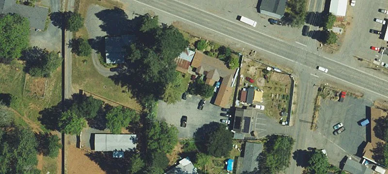 369 Caves Hwy