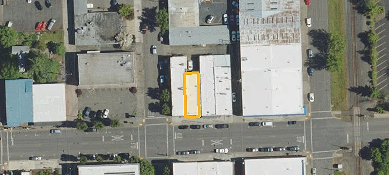 180 6th Ave