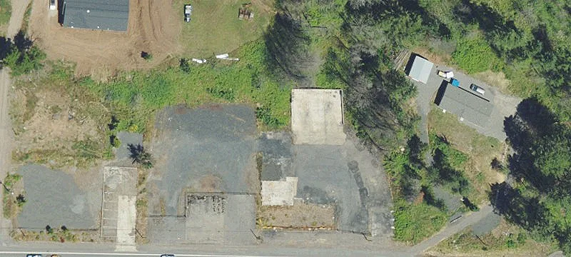 757 Santiam Blvd
