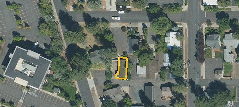 135 Greeley Ave