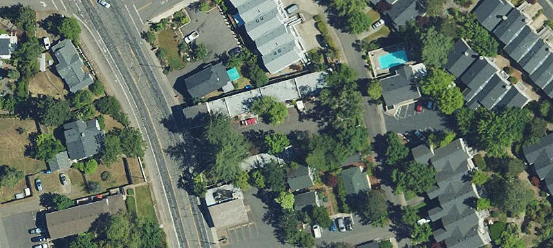 476 Main St