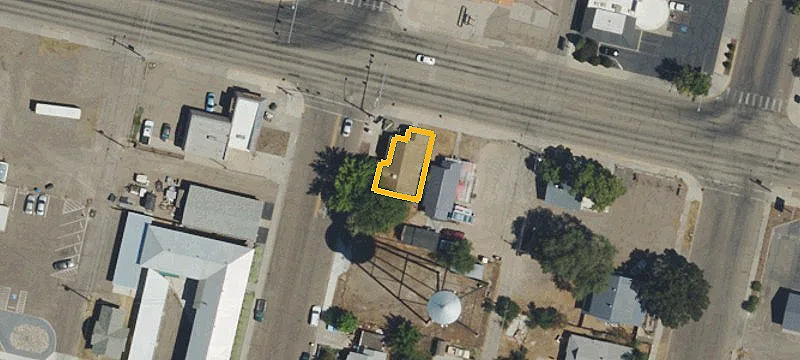 190 4th Ave