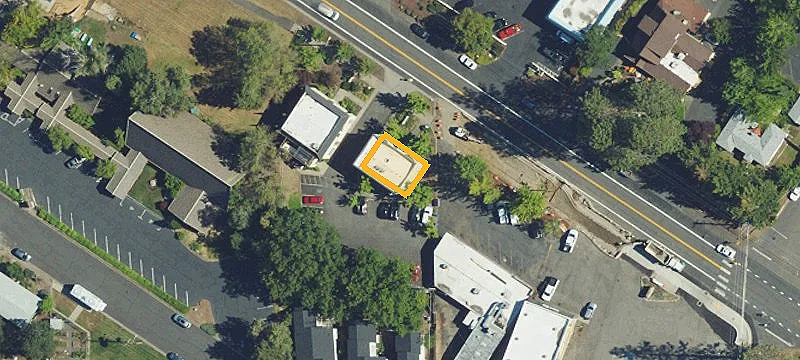 1640 Siskiyou Blvd