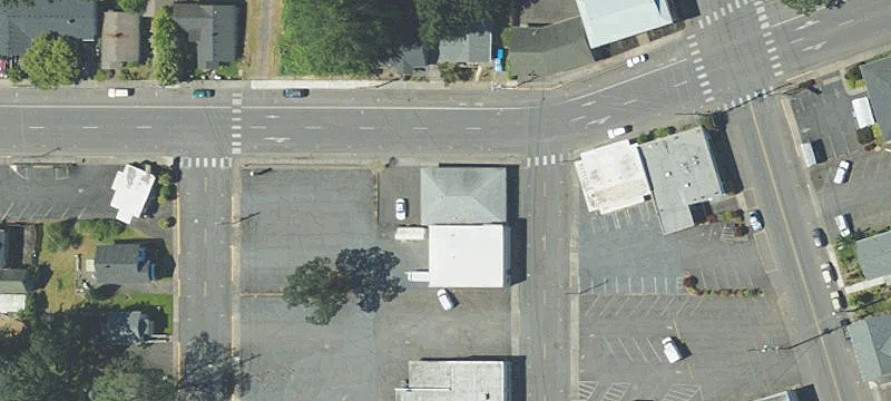 1935 Saint Helens St Ste B