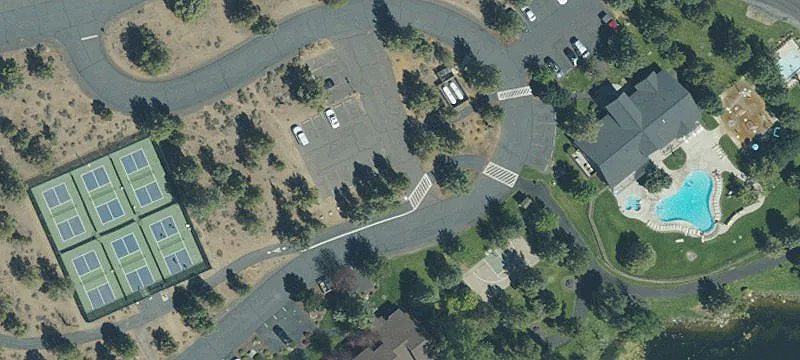 575 Oxbow Loop