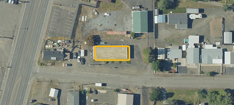 40 Edwards Ave