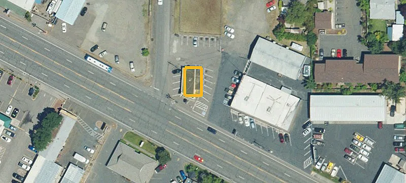 2742 Pacific Hwy