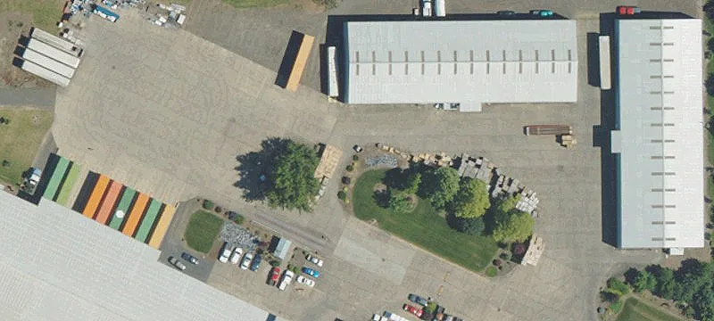 550 Hansard Ave