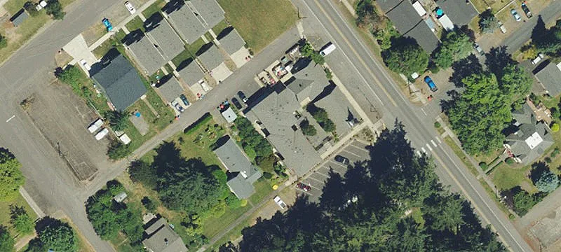 303 Main St