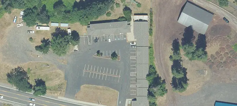2300 Cascade Ave