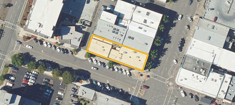 201 Commercial NE St