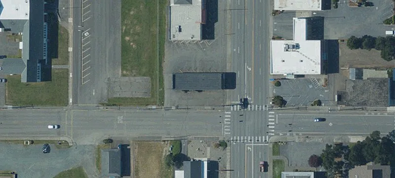 1090 Oregon SE Ave