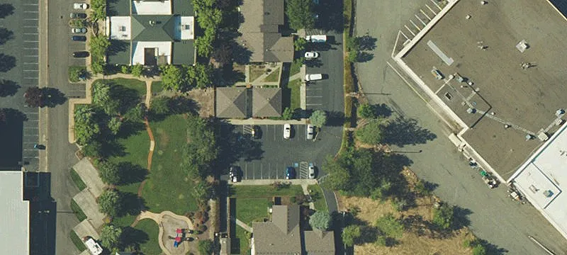320 Ramsey Ave