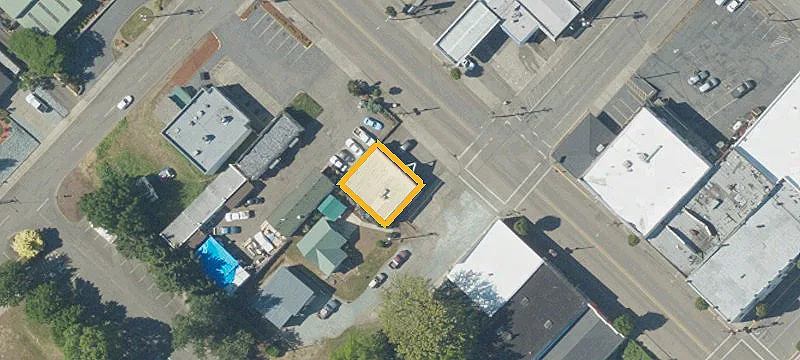 304 Main St