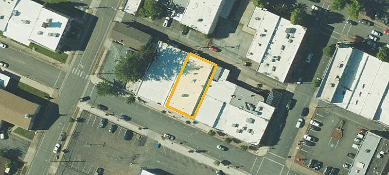 220 H St
