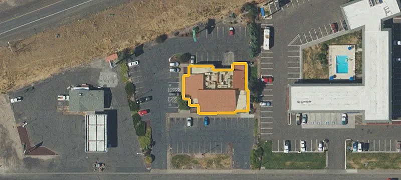 319 Nye Ave
