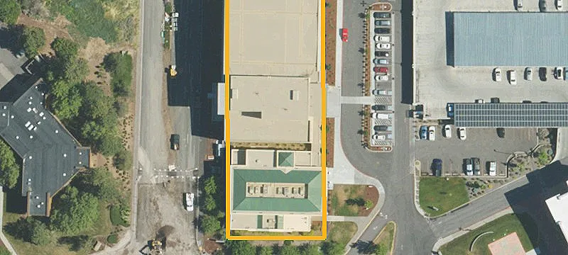 2801 Daggett Ave, Unit 200