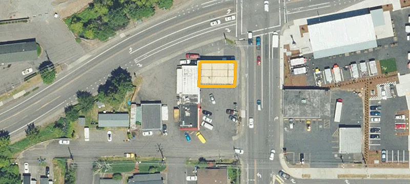 1601-1605 223rd Ave
