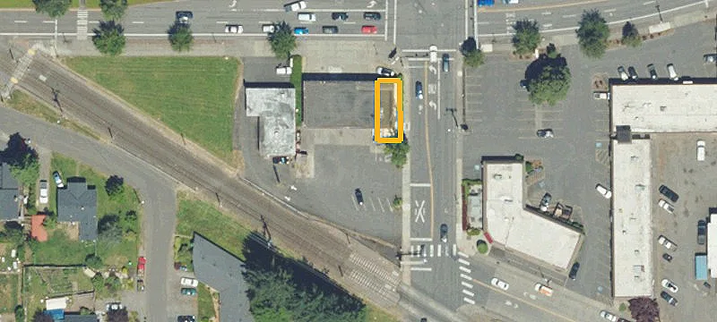 22 Wi Nw Division St