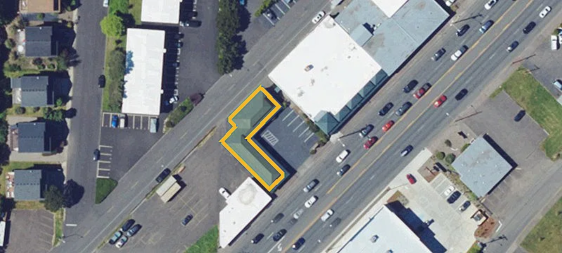 2137 Hwy 101