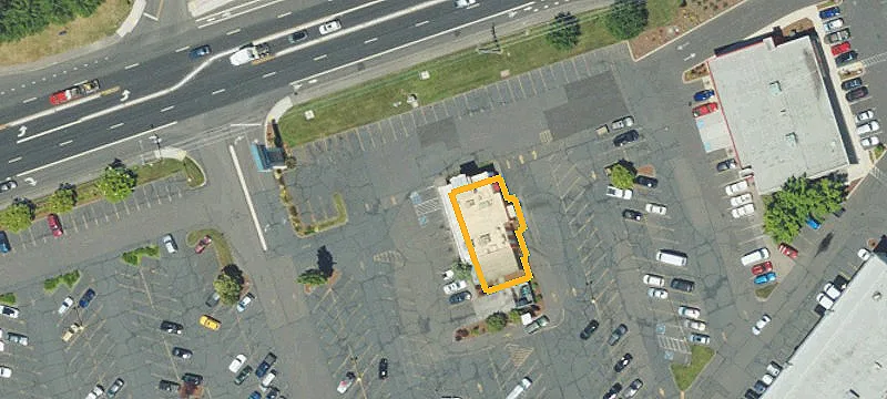 2570 Hwy 99w